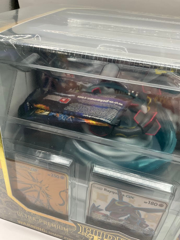 Pokemon: Hidden Fates Ultra-Premium Collection *Jumbled Contents*